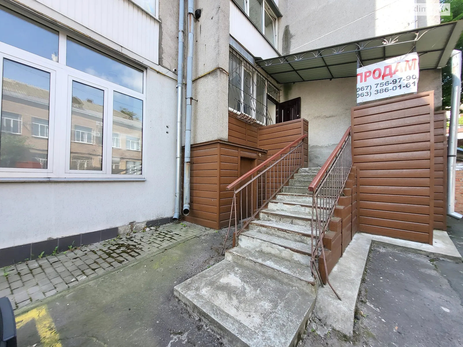 Продається 2-кімнатна квартира 69.4 кв. м у Вінниці, вул. Визволення - фото 1