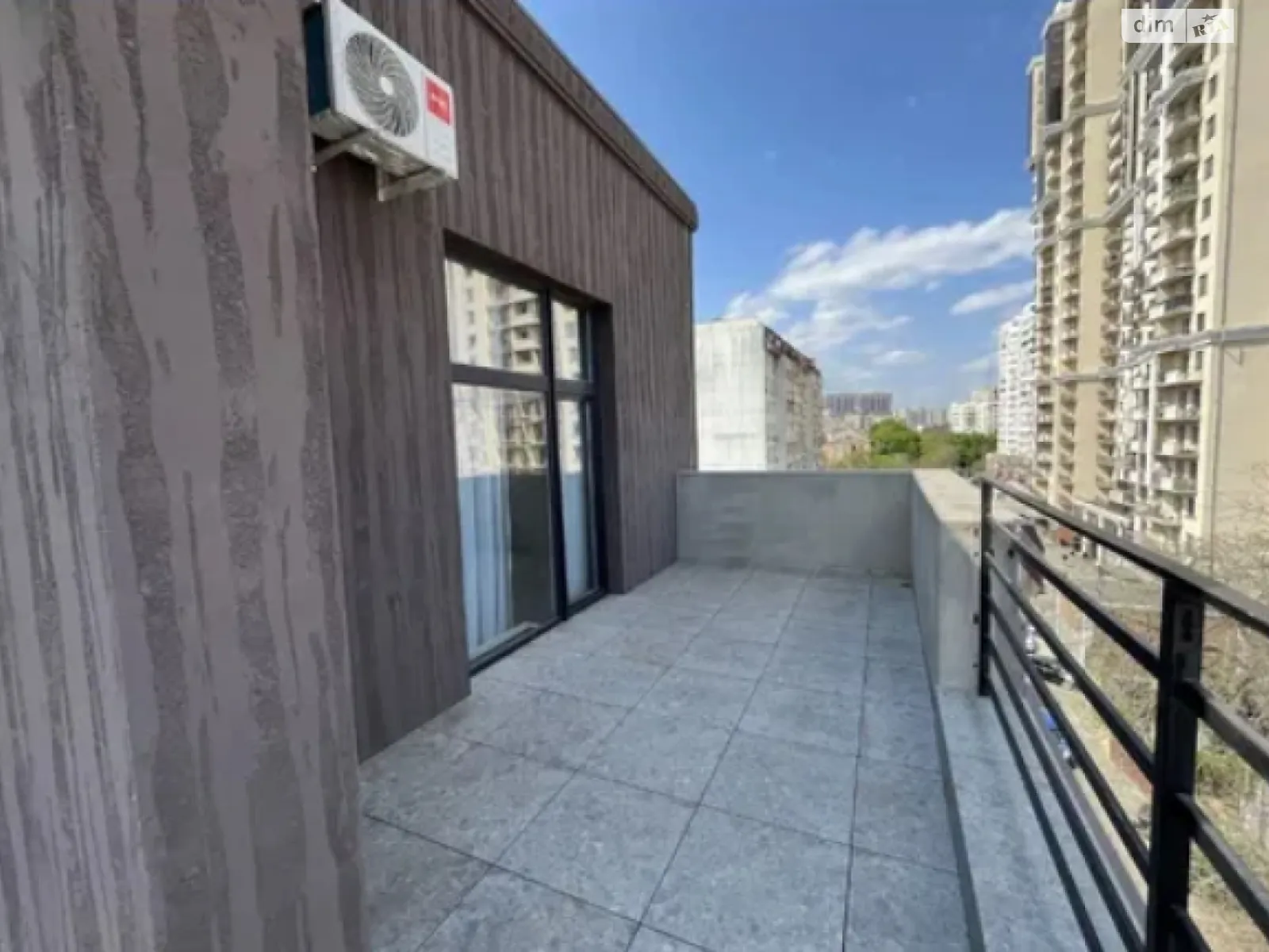 Продається 2-кімнатна квартира 90 кв. м у Одесі, вул. Педагогічна, 34А - фото 1