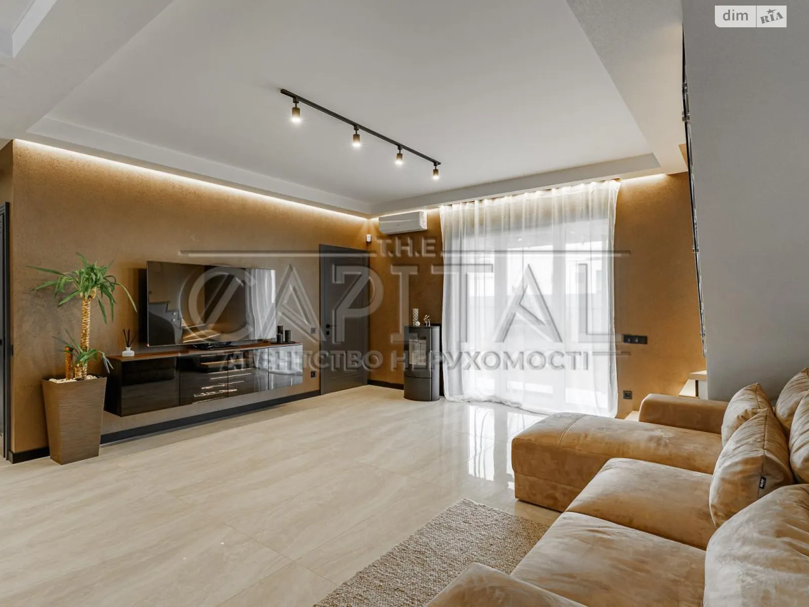 Сдается в аренду дом на 2 этажа 140 кв. м с мебелью, цена: 2500 $ - фото 1