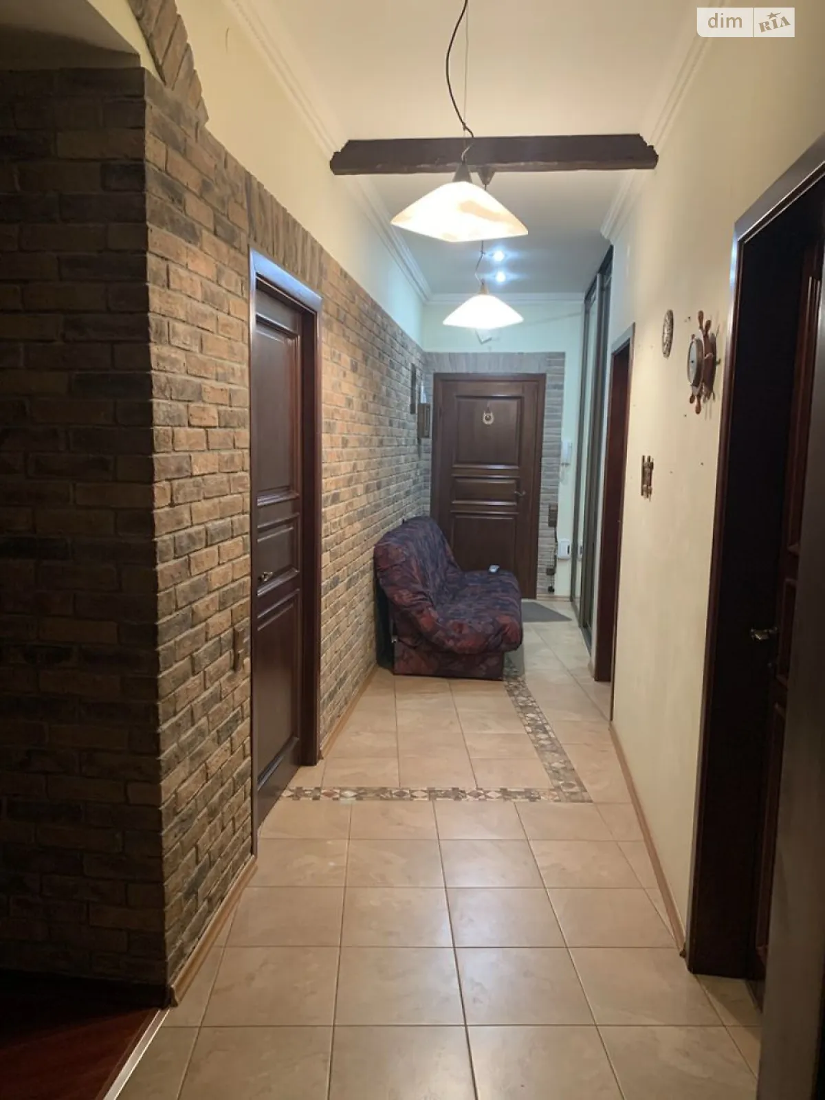 Продається 4-кімнатна квартира 110 кв. м у Одесі, вул. Рішельєвська - фото 1