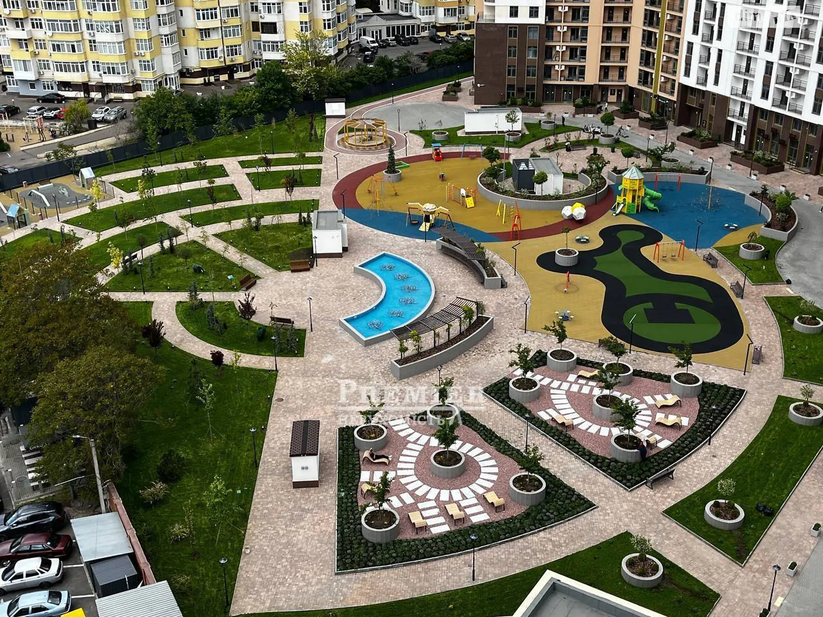 Продается 1-комнатная квартира 44 кв. м в Одессе, ул. Краснова - фото 1