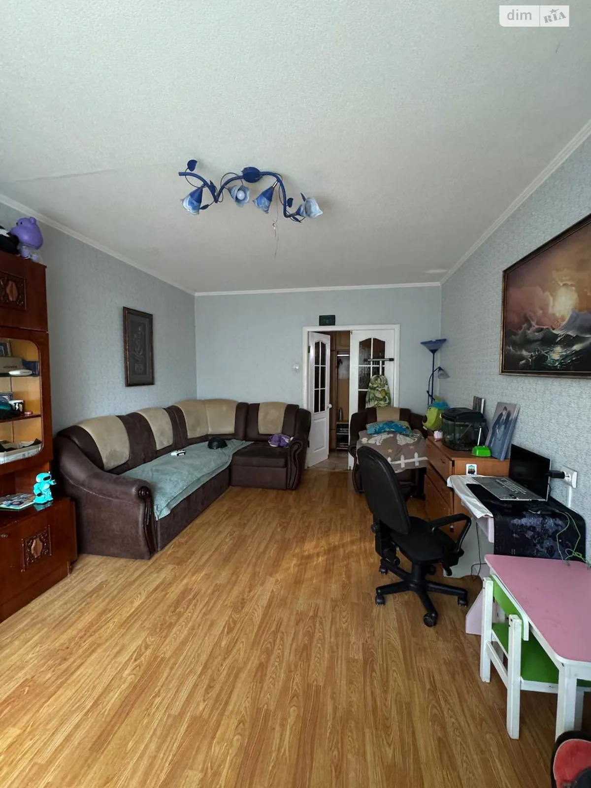Продается 3-комнатная квартира 65 кв. м в Днепре, мас. Тополь-3, 2/2 - фото 1