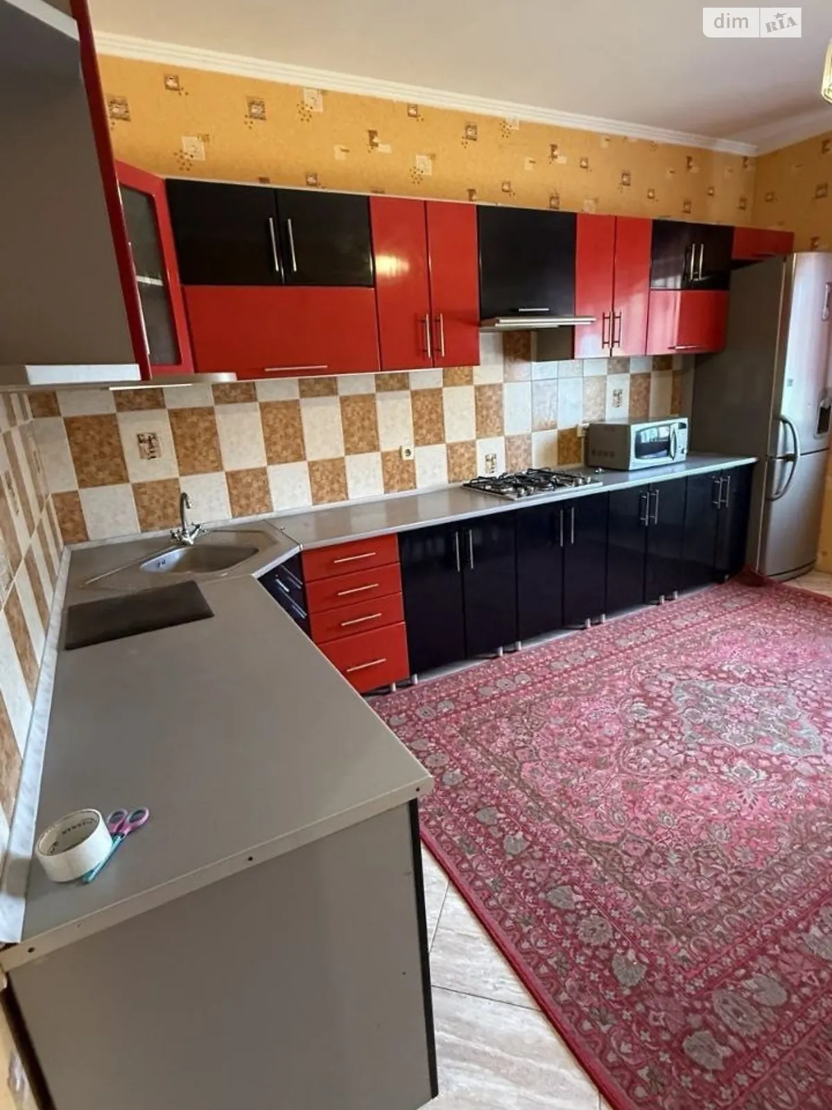 Сдается в аренду часть дома 160 кв. м с участком, цена: 600 $ - фото 1
