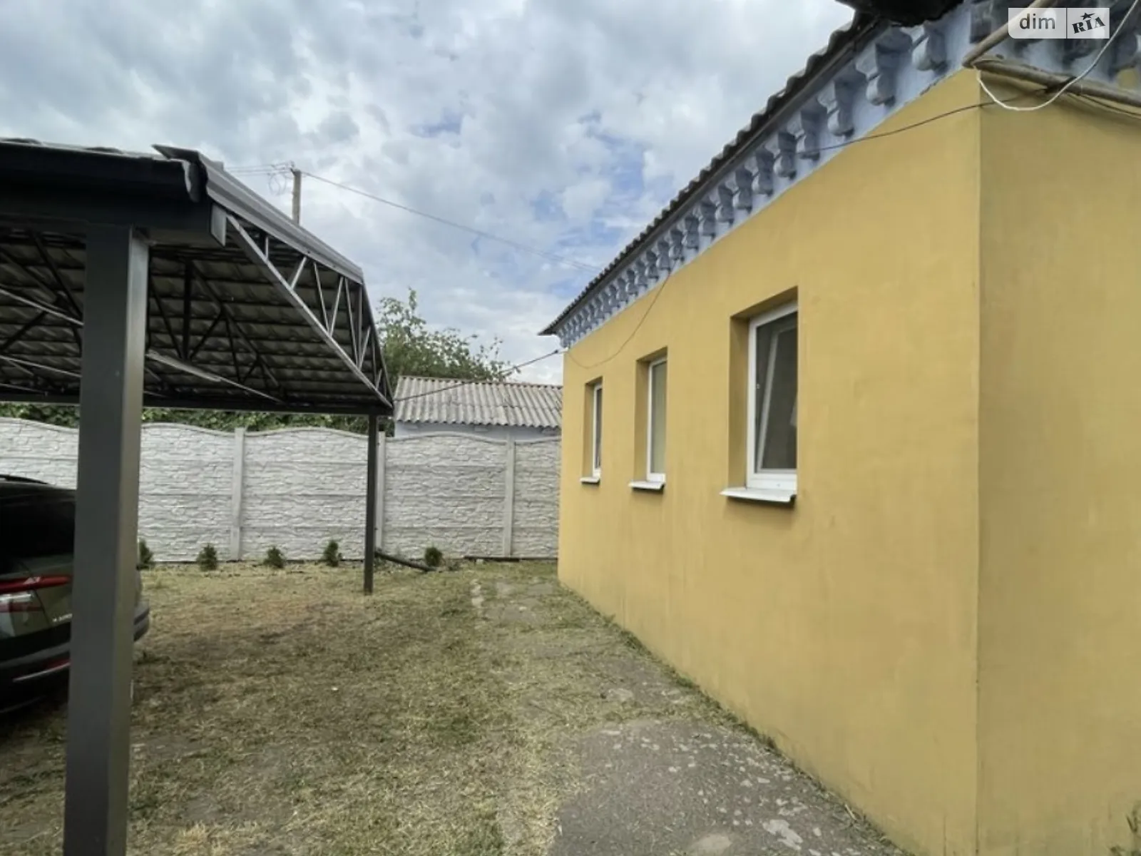 Продается одноэтажный дом 70 кв. м с гаражом, цена: 60000 $ - фото 1