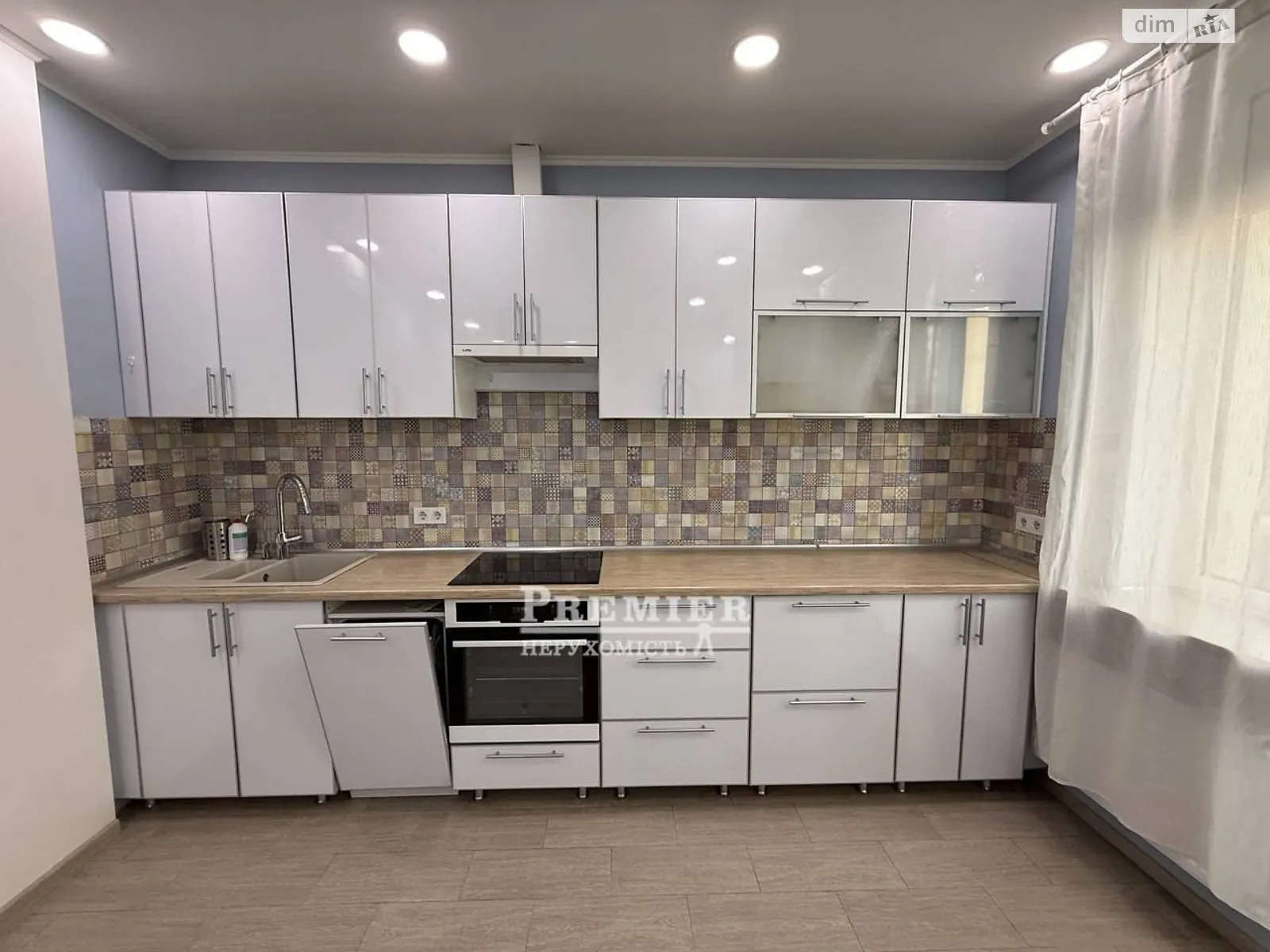 Продається 2-кімнатна квартира 46 кв. м у Одесі - фото 1