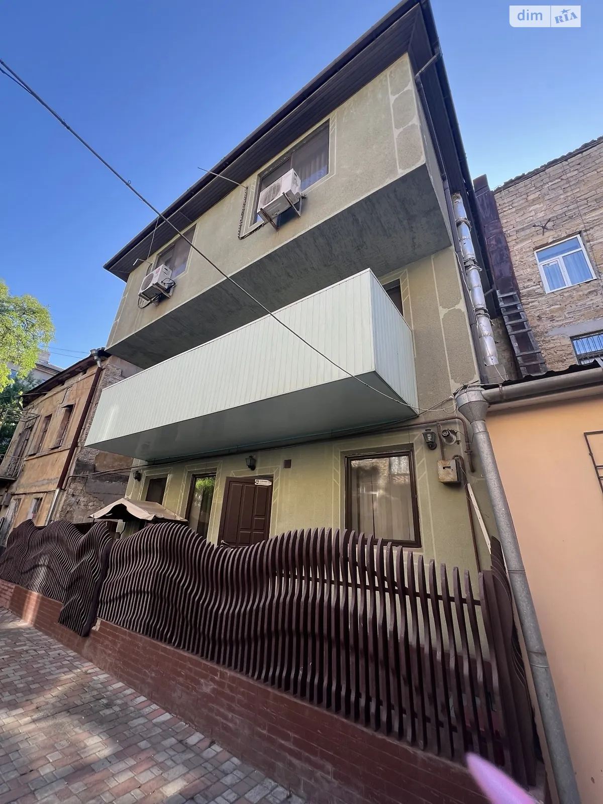 Продається 4-кімнатна квартира 139 кв. м у Одесі, вул. Базарна - фото 1