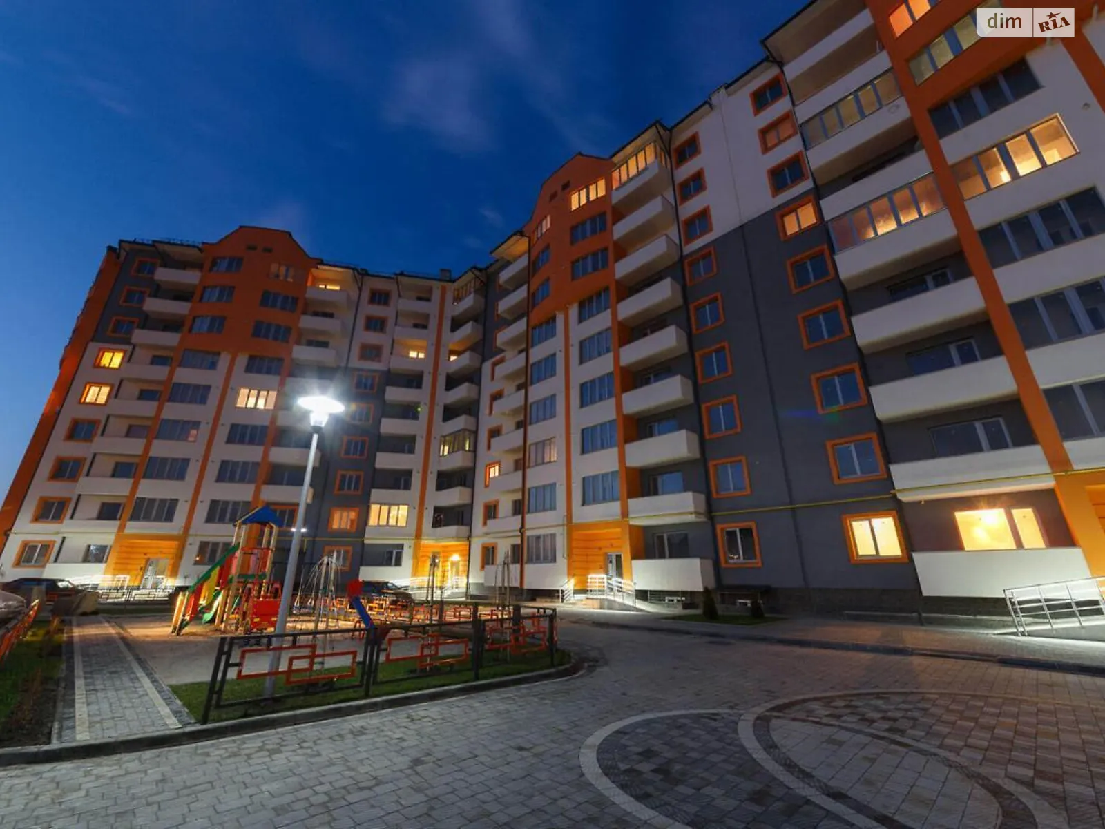 Продається 1-кімнатна квартира 44.6 кв. м у Івано-Франківську, вул. Вовчинецька, 219А - фото 1