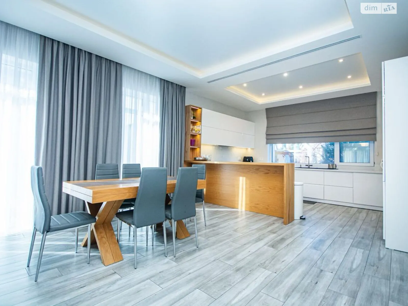 Продается дом на 2 этажа 200.1 кв. м с участком, цена: 525000 $ - фото 1