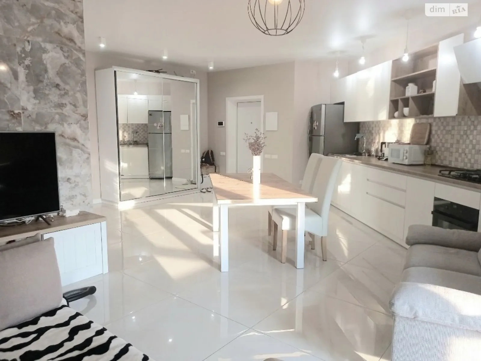 Продается 2-комнатная квартира 67 кв. м в Харькове, цена: 80000 $ - фото 1