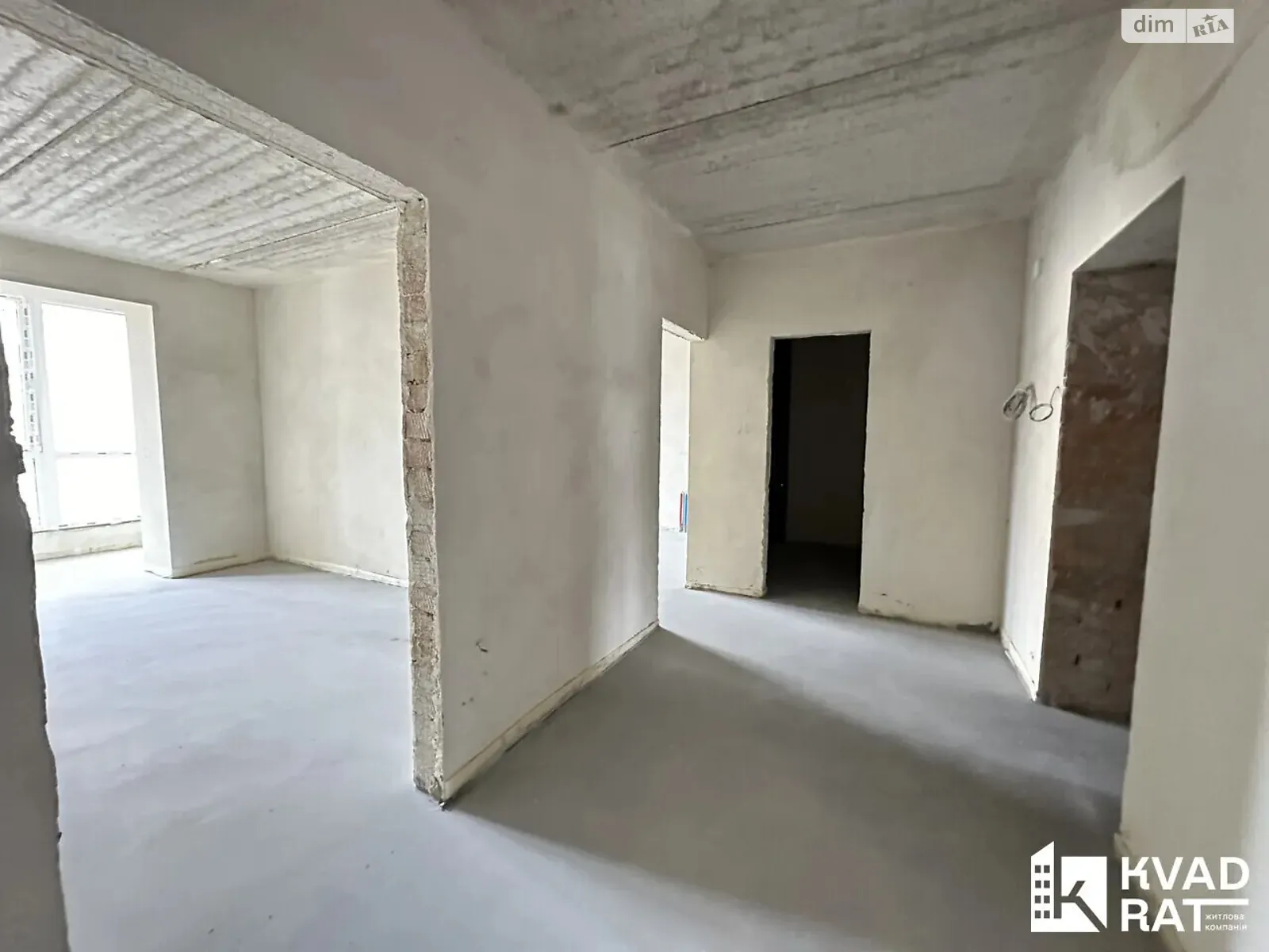 Продается 2-комнатная квартира 60 кв. м в Ивано-Франковске, ул. Ленкавского, 126 - фото 1