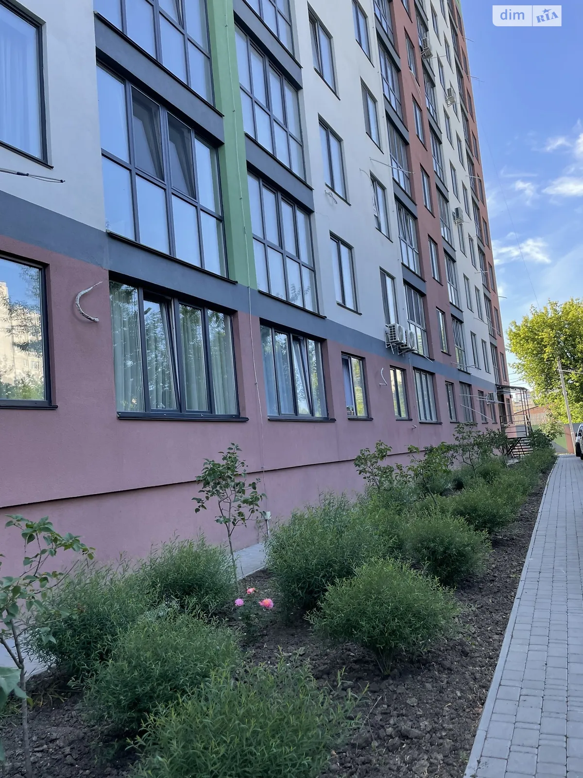 Продається 2-кімнатна квартира 71 кв. м у Вінниці, вул. Костянтина Василенка, 14В - фото 1