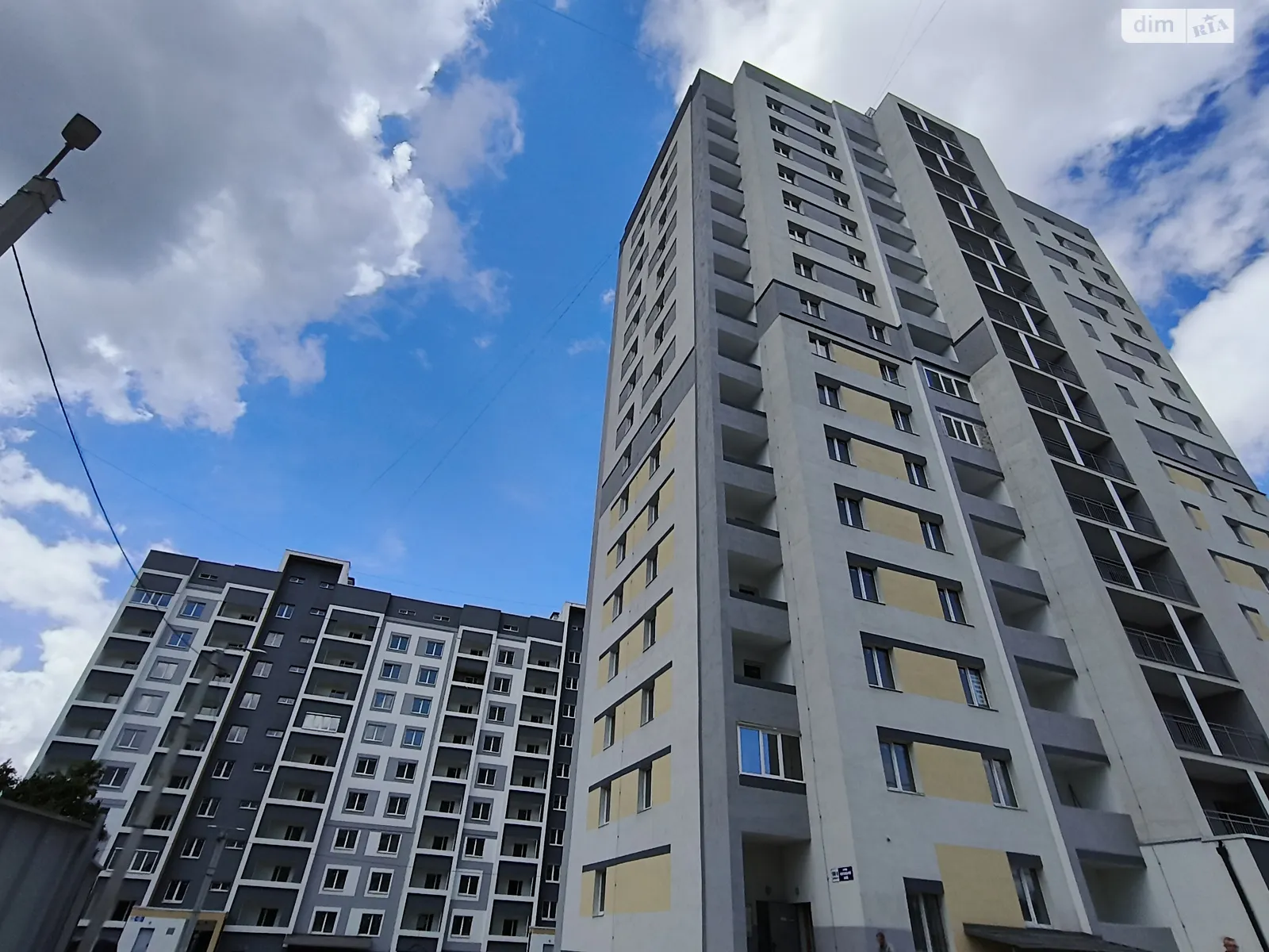 Продается 1-комнатная квартира 54 кв. м в Харькове, ул. Полтавский Шлях, 184А корпус 18 - фото 1