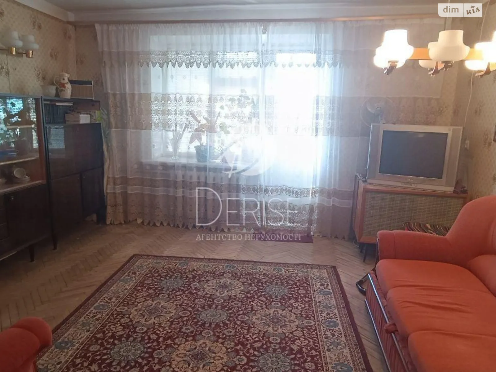 Продается 3-комнатная квартира 67.5 кв. м в Киеве, пер. Артиллерийский, 5Б - фото 1