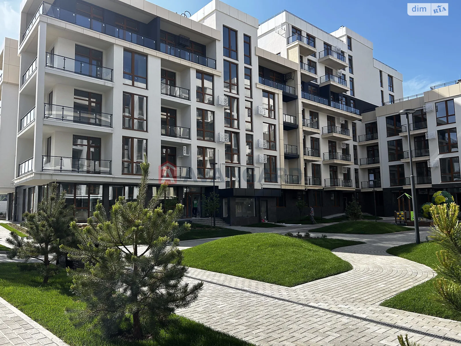 Продається 1-кімнатна квартира 52.28 кв. м у Львові, пров. Заозерний - фото 1