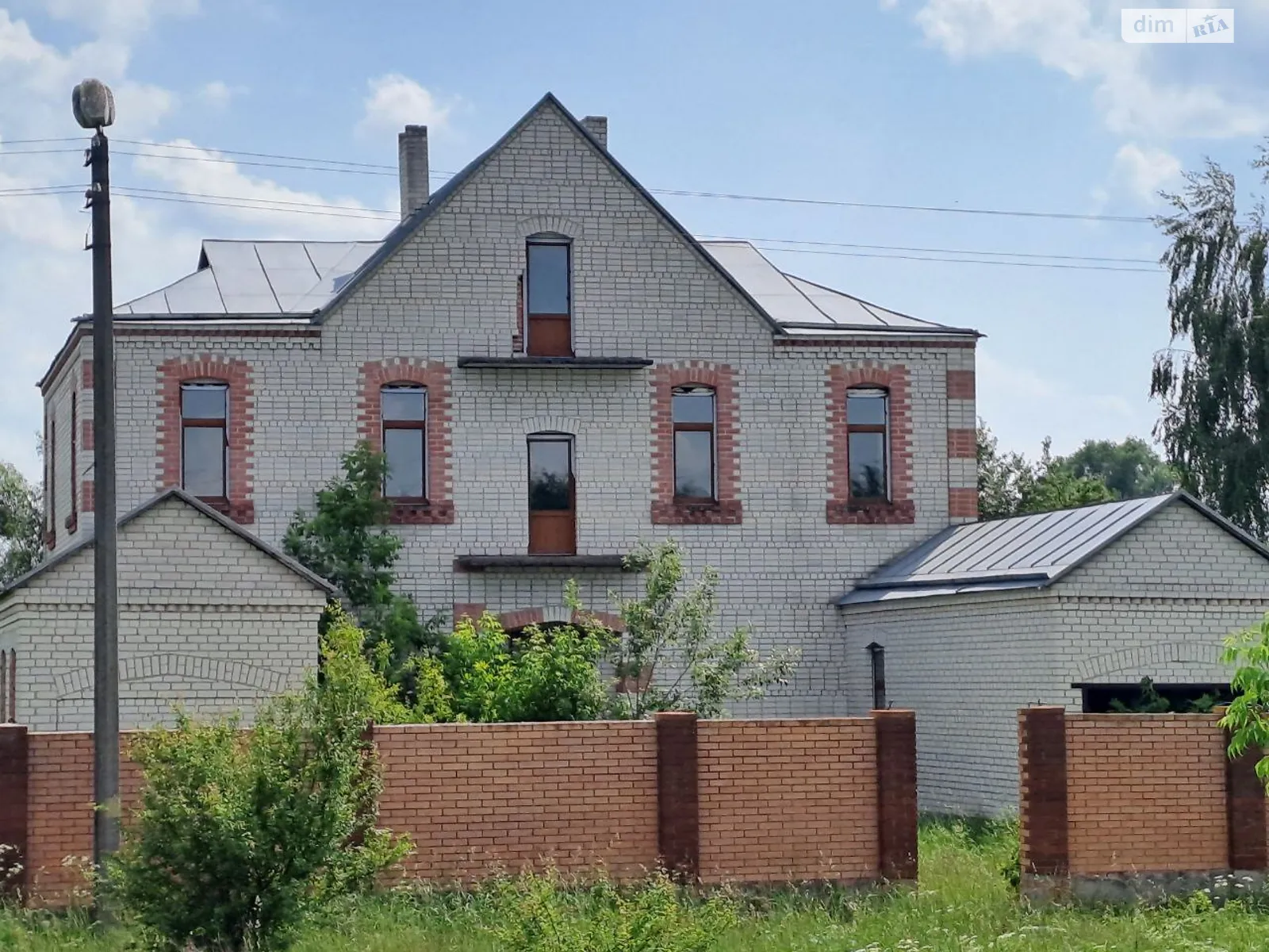 Продається будинок 2 поверховий 397.8 кв. м с басейном, цена: 45000 $ - фото 1