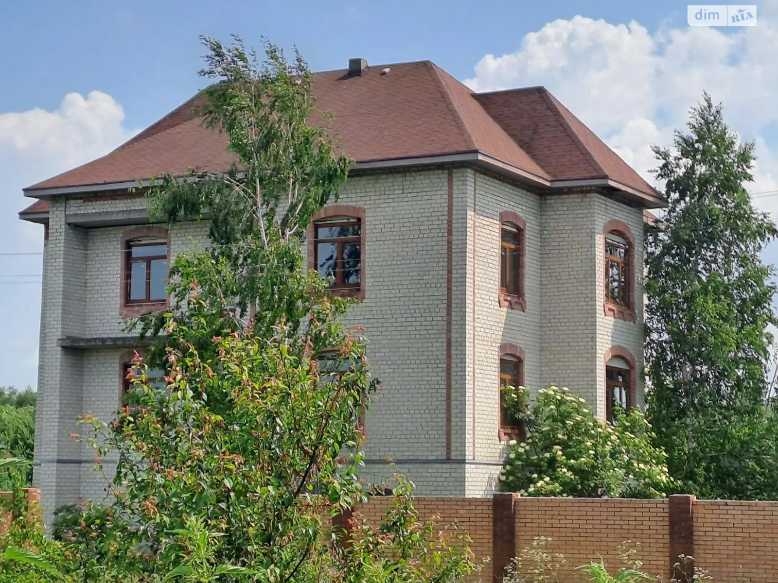 Продається будинок 2 поверховий 393.2 кв. м з ділянкою, цена: 40000 $ - фото 1