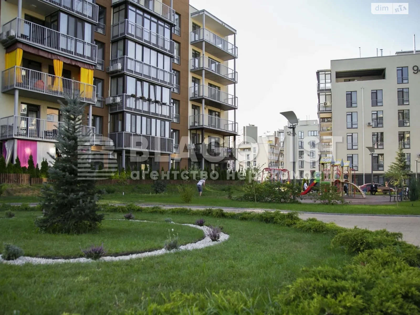 Продается 2-комнатная квартира 57.4 кв. м в Киеве, ул. Замковецкая, 88 - фото 1