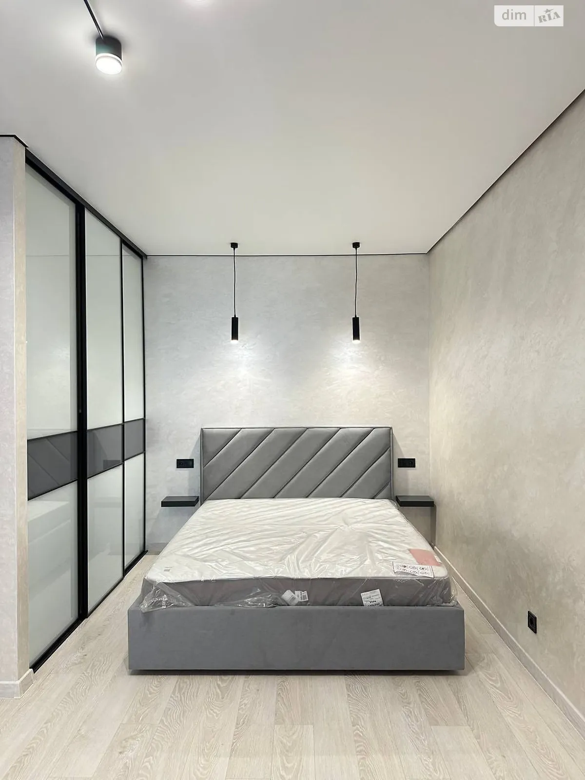 Продается 1-комнатная квартира 44 кв. м в Хмельницком, ул. Кармелюка, 3В - фото 1