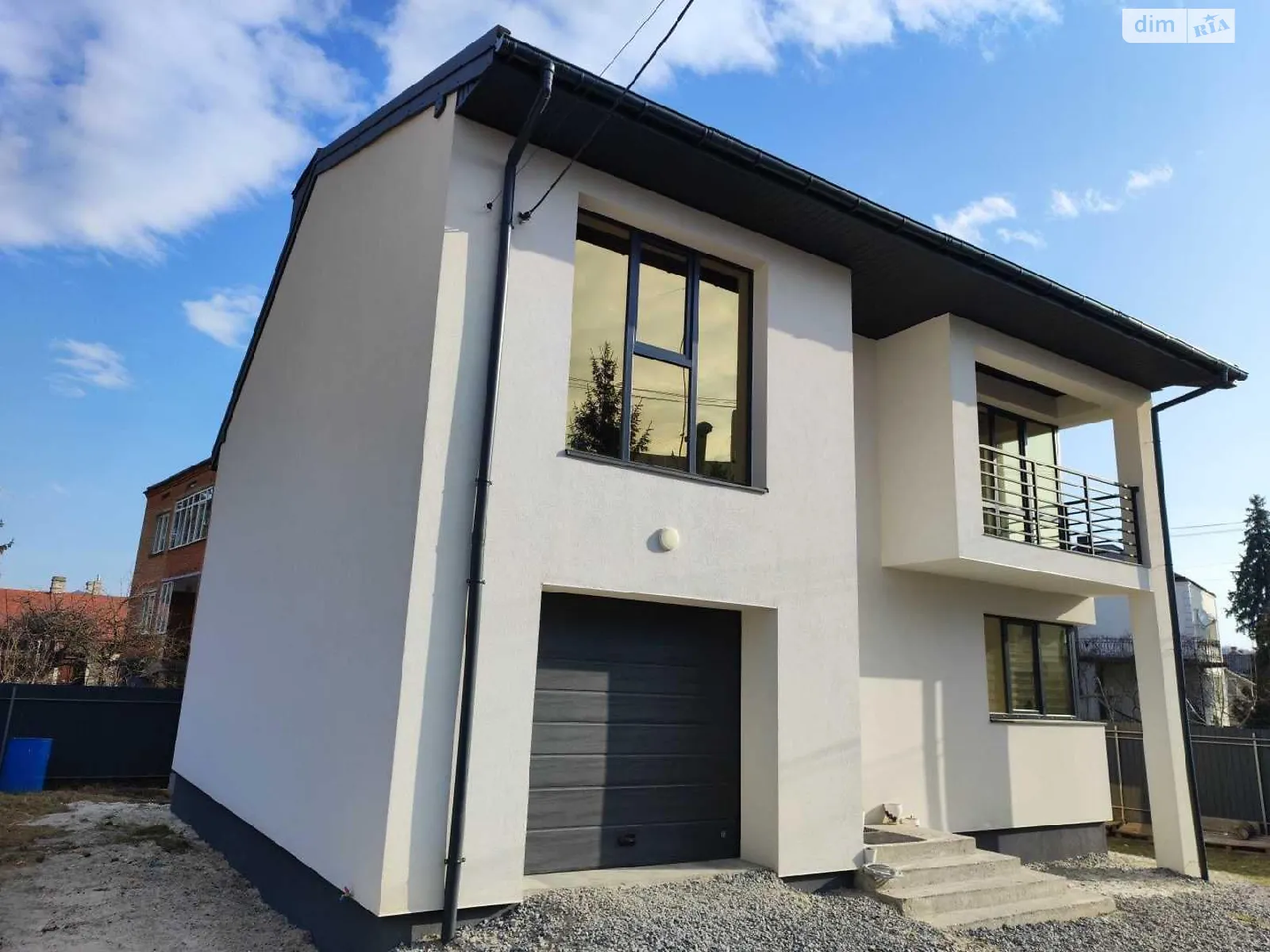 Продается дом на 2 этажа 149 кв. м с мебелью, цена: 215000 $ - фото 1