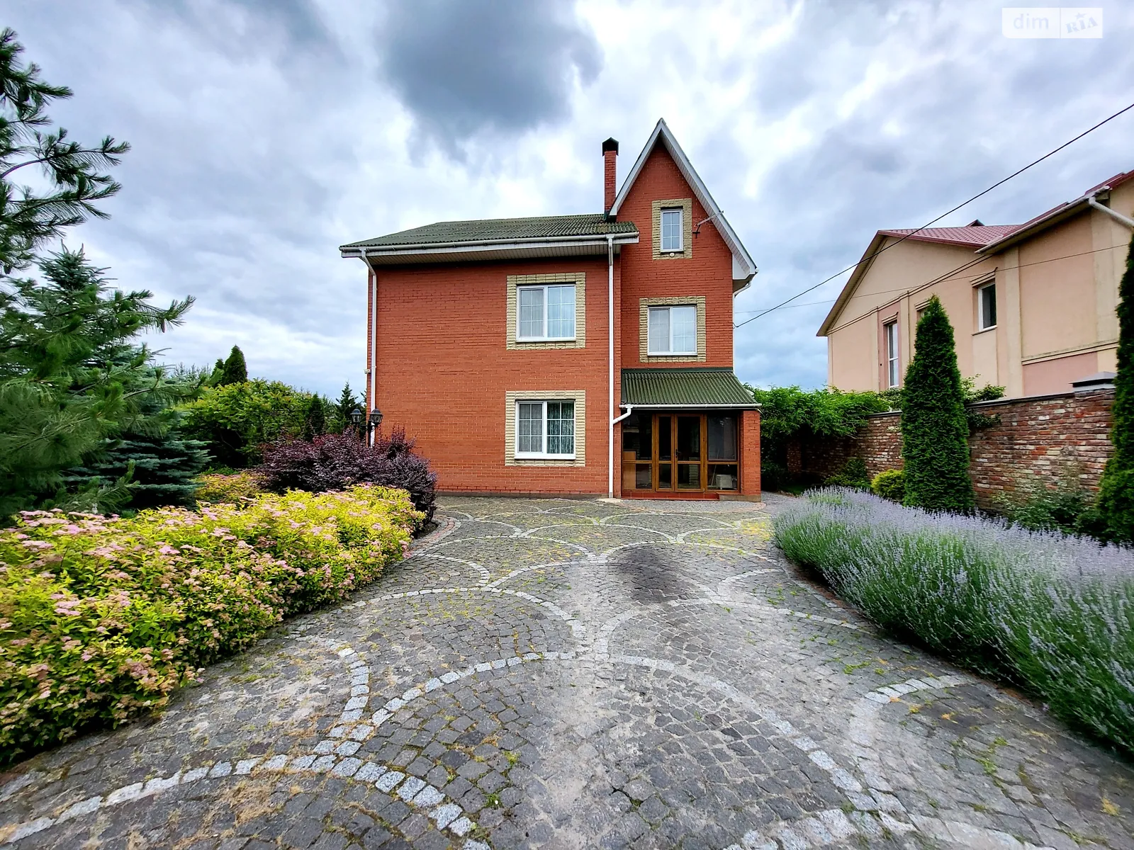 Продається будинок 2 поверховий 197 кв. м з садом, цена: 280000 $ - фото 1