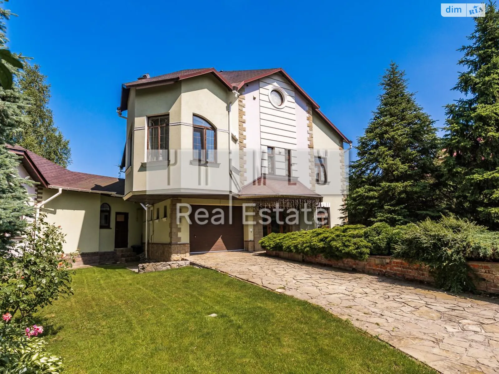 Продается дом на 4 этажа 455 кв. м с балконом, цена: 550000 $ - фото 1