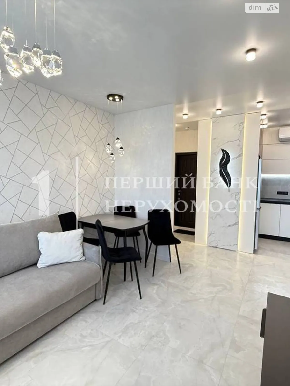 Продается 2-комнатная квартира 59 кв. м в Лиманке, ул. Жемчужная, 8 - фото 1