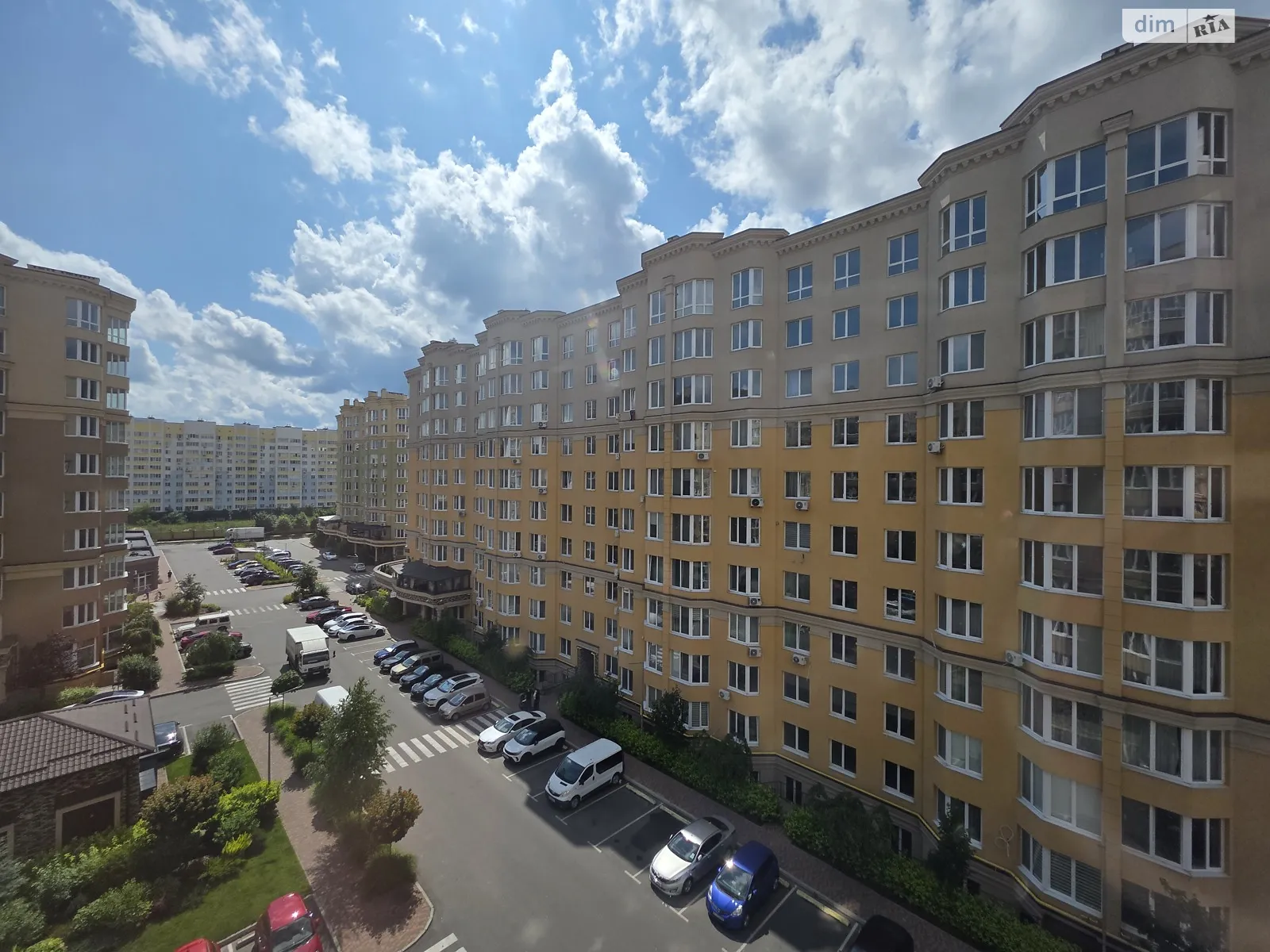 Продается 2-комнатная квартира 62.7 кв. м в Софиевской Борщаговке, ул. Молодёжная, 9 - фото 1