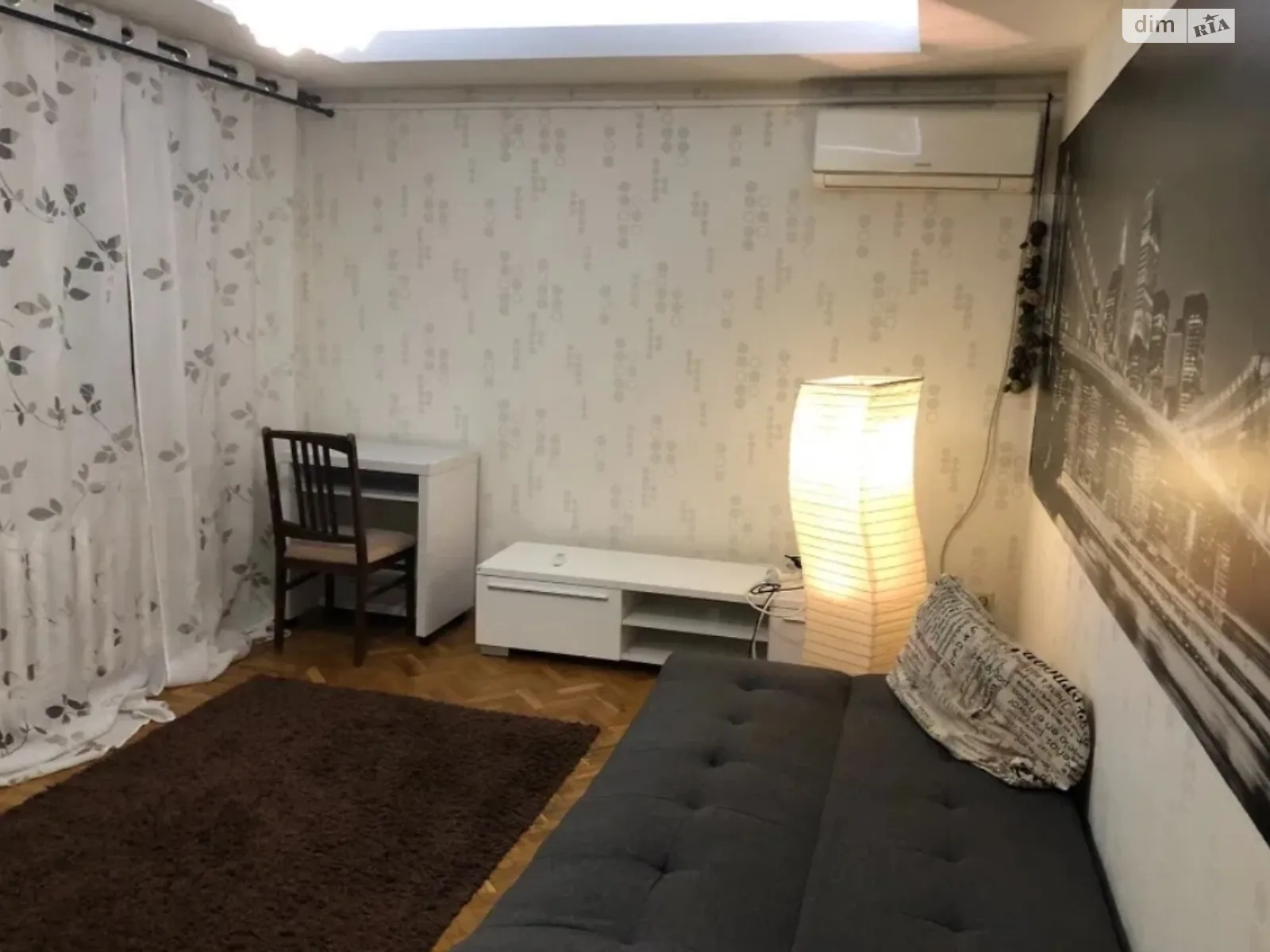 Сдается в аренду 1-комнатная квартира 39 кв. м в Киеве, ул. Соломенская, 21 - фото 1