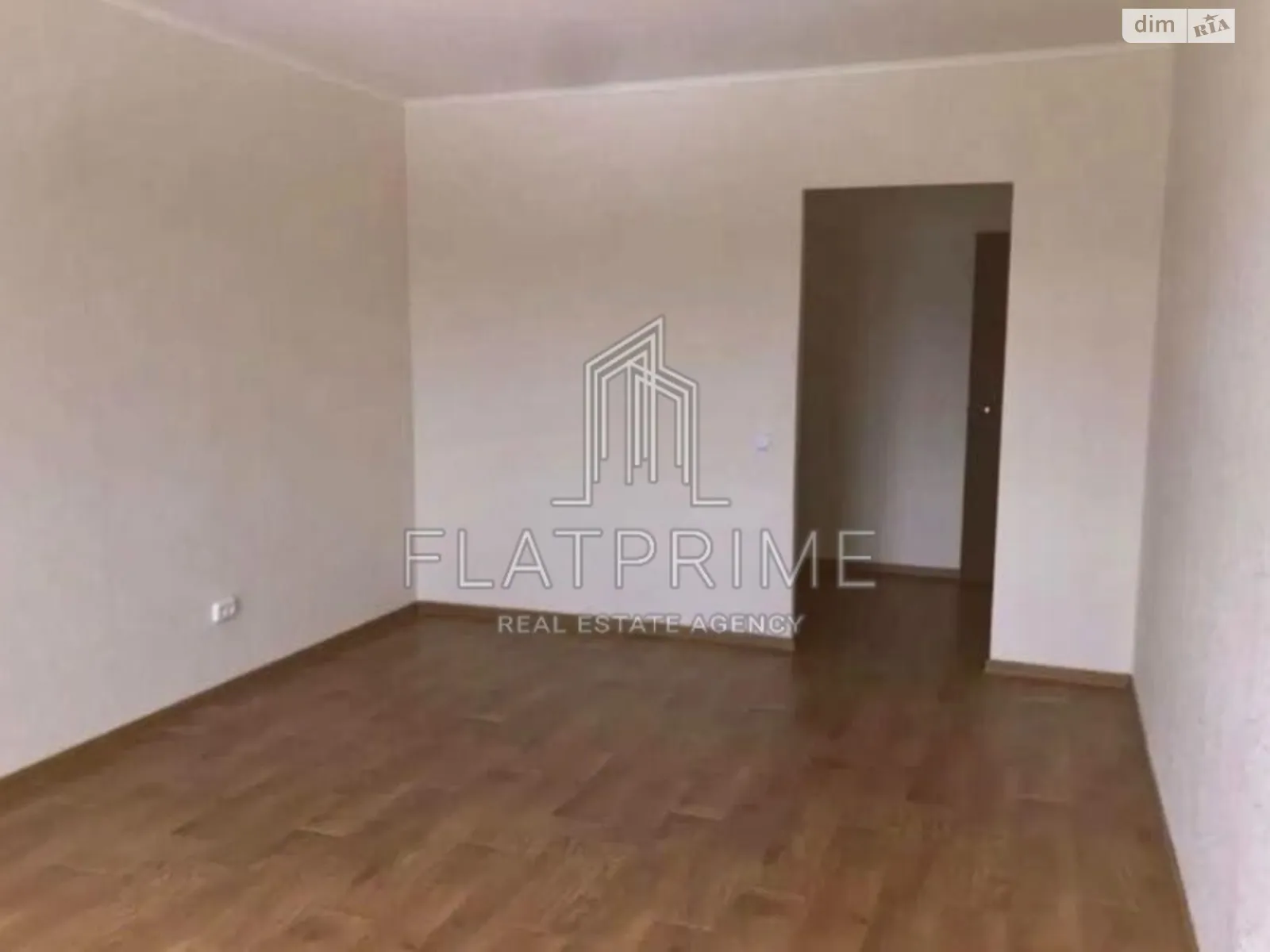 Продается 1-комнатная квартира 54 кв. м в Киеве, ул. Электротехническая, 43 - фото 1