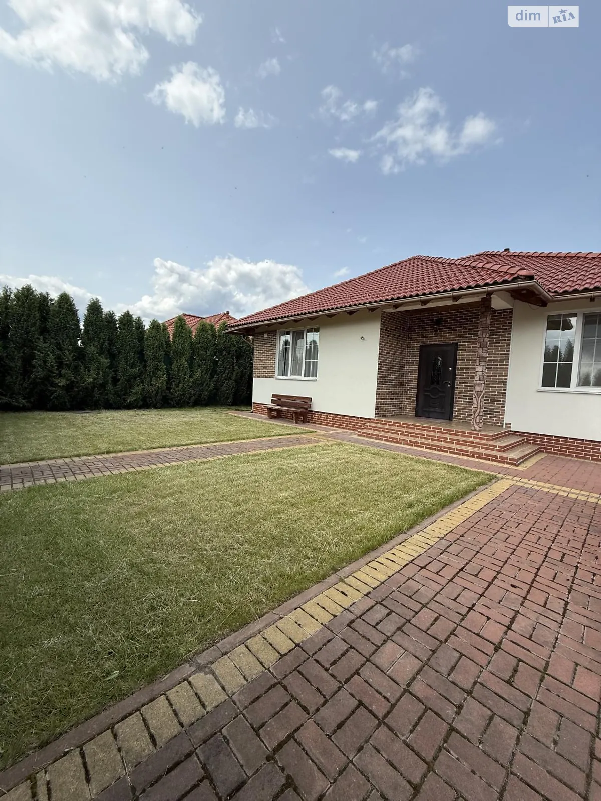 Продается одноэтажный дом 116 кв. м с верандой, цена: 150000 $ - фото 1