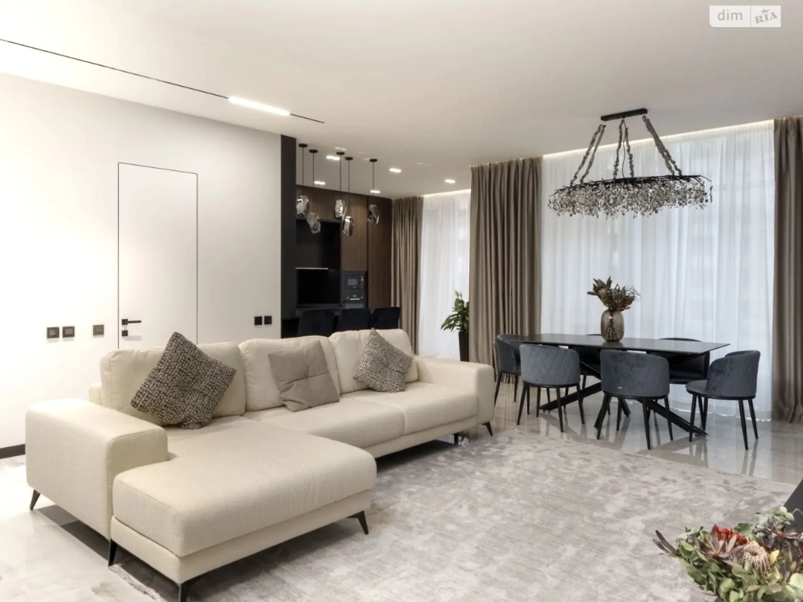 Продается 3-комнатная квартира 114 кв. м в Киеве, ул. Саперное Поле, 3 - фото 1