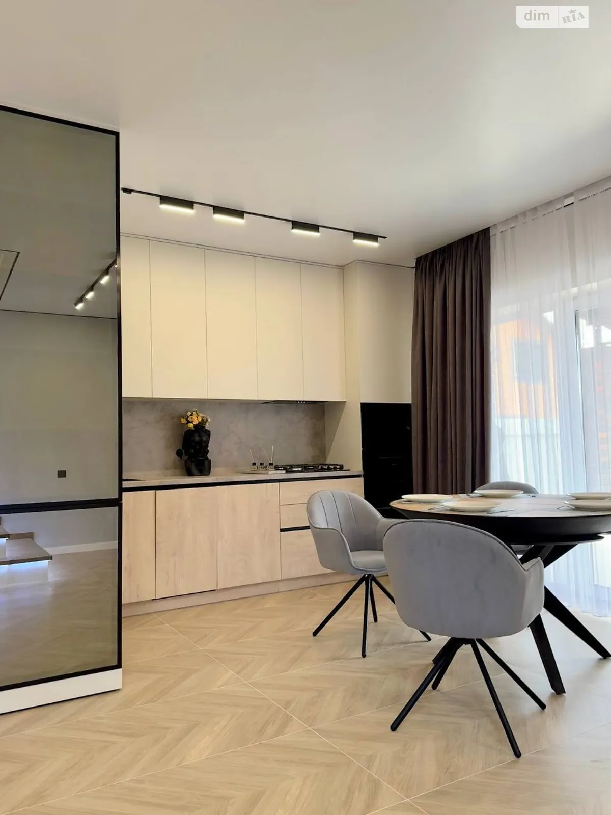Продається будинок 2 поверховий 125 кв. м з каміном, цена: 156000 $ - фото 1