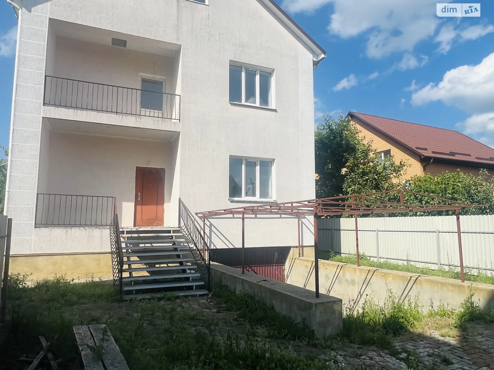 Продается дом на 2 этажа 158 кв. м с участком, цена: 125000 $ - фото 1