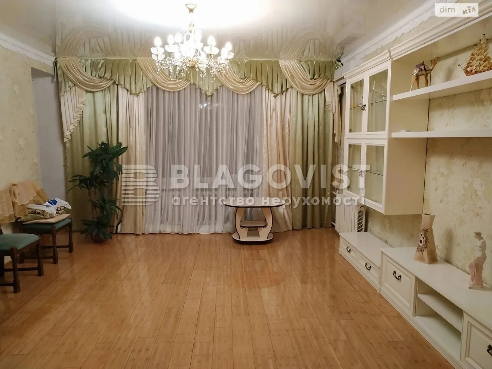 Продается 3-комнатная квартира 85 кв. м в Киеве, бул. Леси Украинки, 9В - фото 1