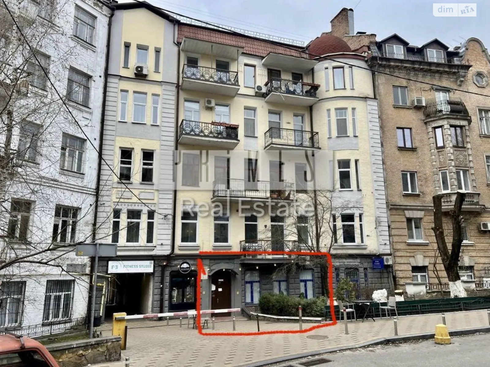 Здається в оренду приміщення вільного призначення 122 кв. м в 5-поверховій будівлі, цена: 1250 € - фото 1