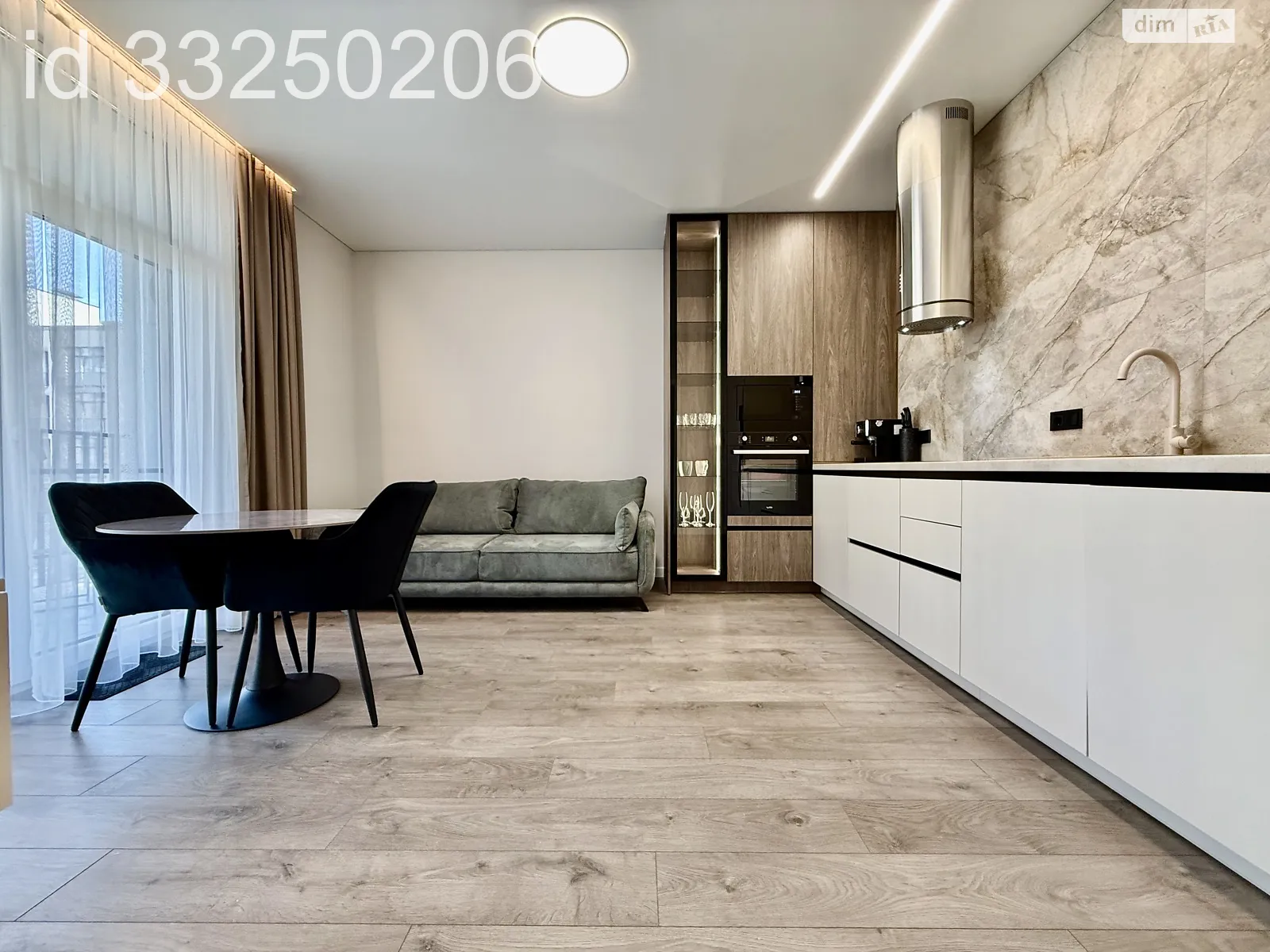 Здається в оренду 1-кімнатна квартира 42 кв. м у Ужгороді, цена: 599 $ - фото 1