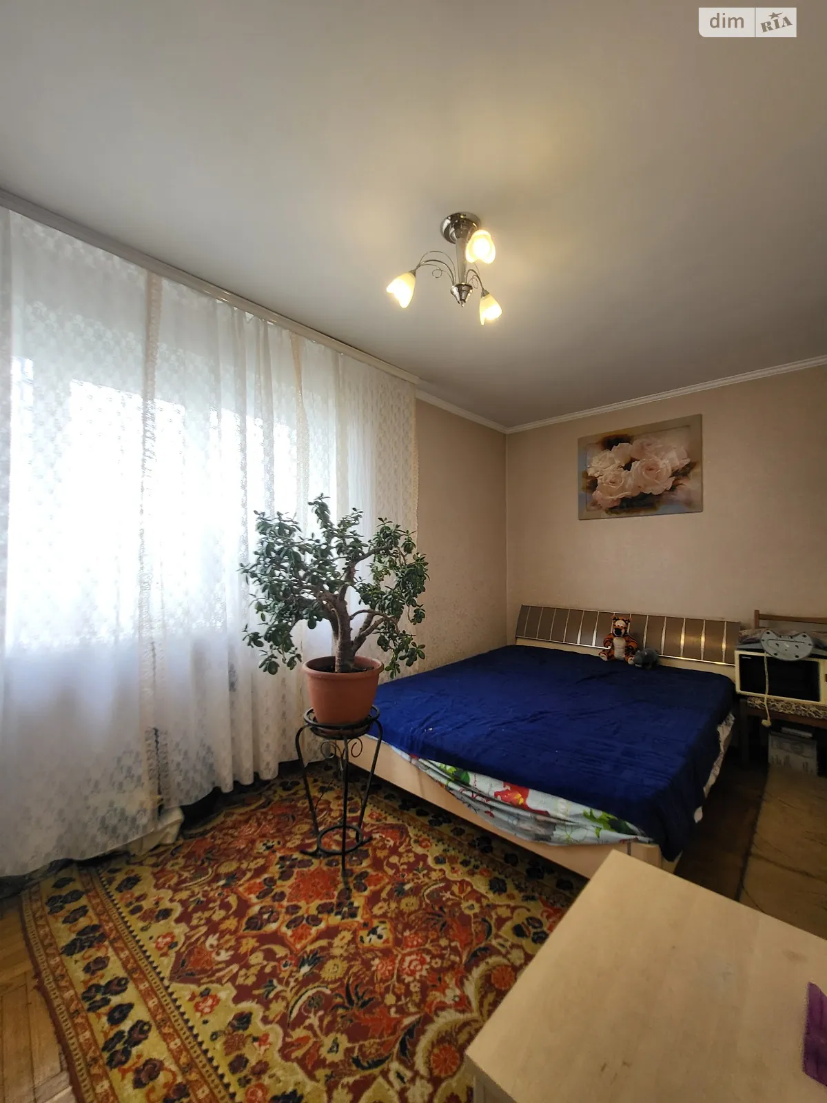 Продается 3-комнатная квартира 50.7 кв. м в Николаеве, ул. Южная, 27 - фото 1