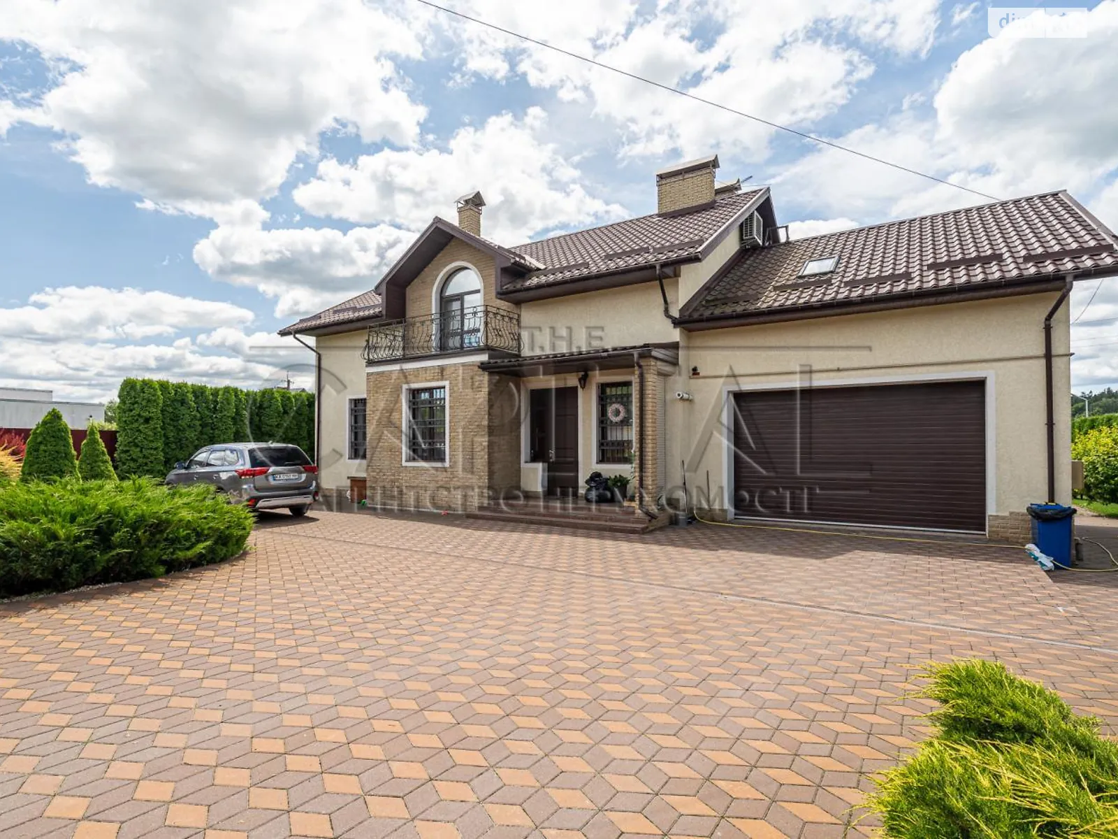 Продается дом на 2 этажа 300 кв. м с мансардой, цена: 370000 $ - фото 1