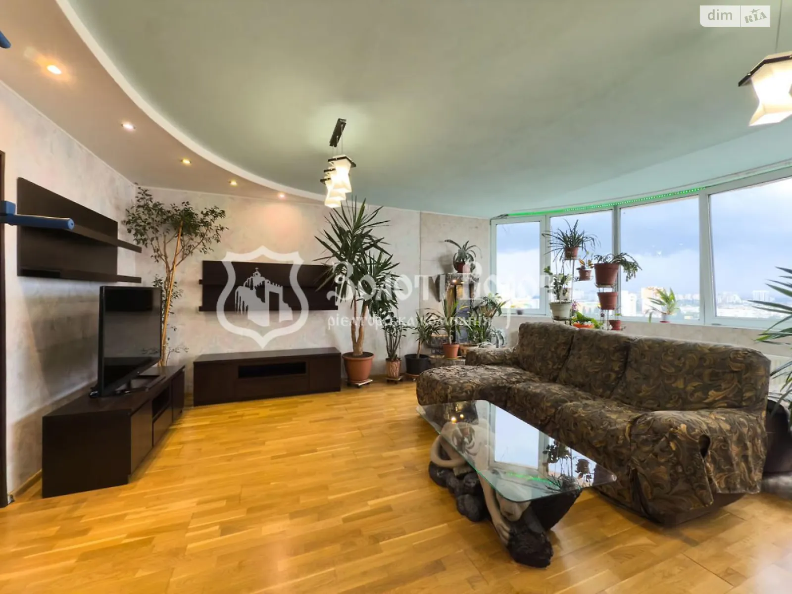 Продается 3-комнатная квартира 115 кв. м в Киеве, Харьковское шоссе, 19А - фото 1
