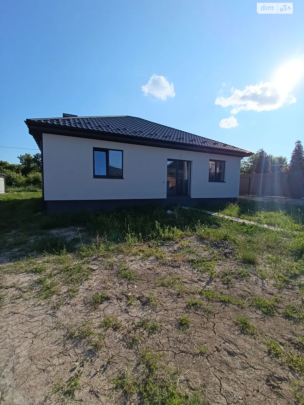 Продається одноповерховий будинок 96 кв. м з каміном, цена: 76000 $ - фото 1
