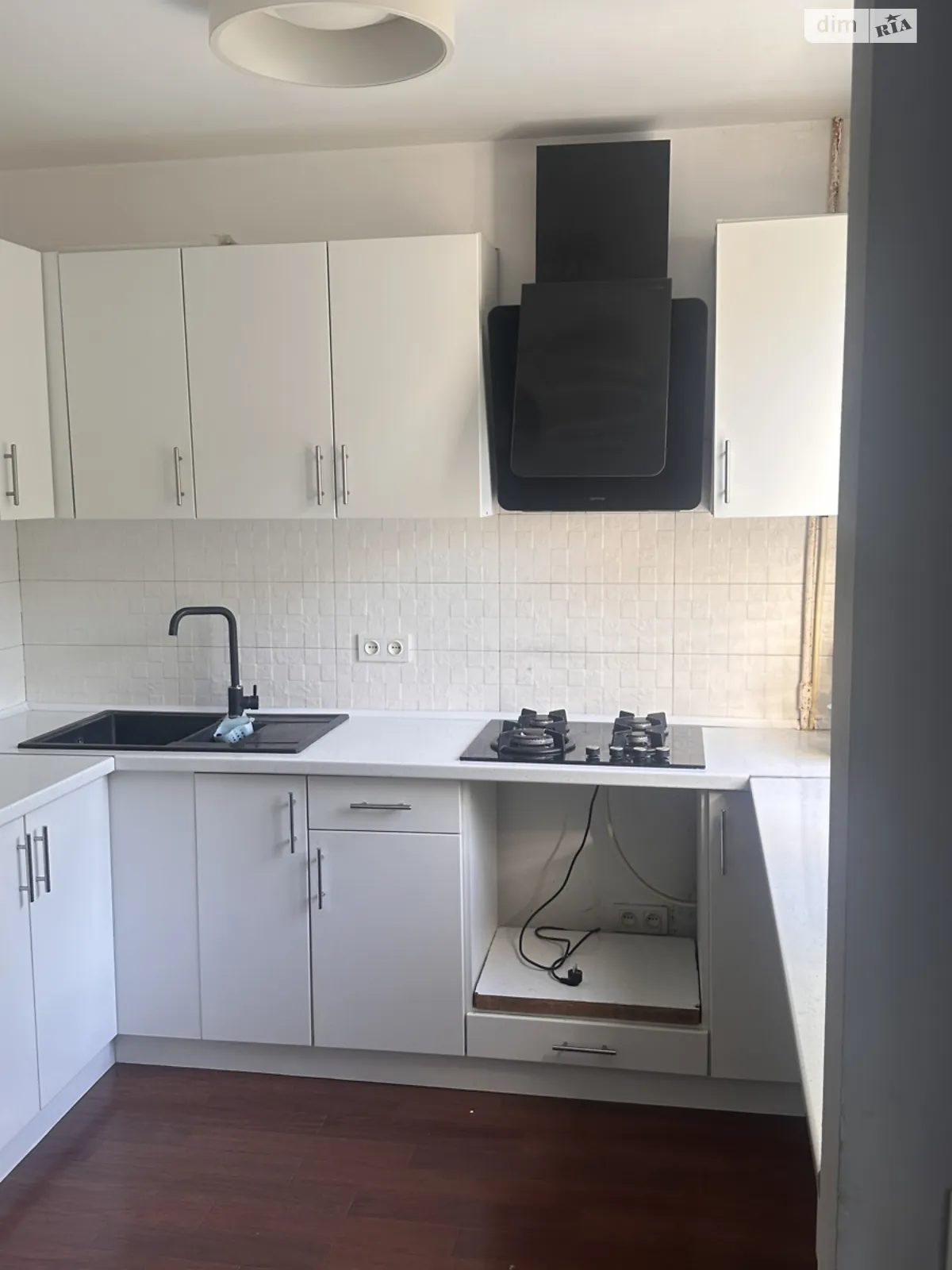 Продається 2-кімнатна квартира 44 кв. м у Одесі, вул. Радісна, 11 - фото 1