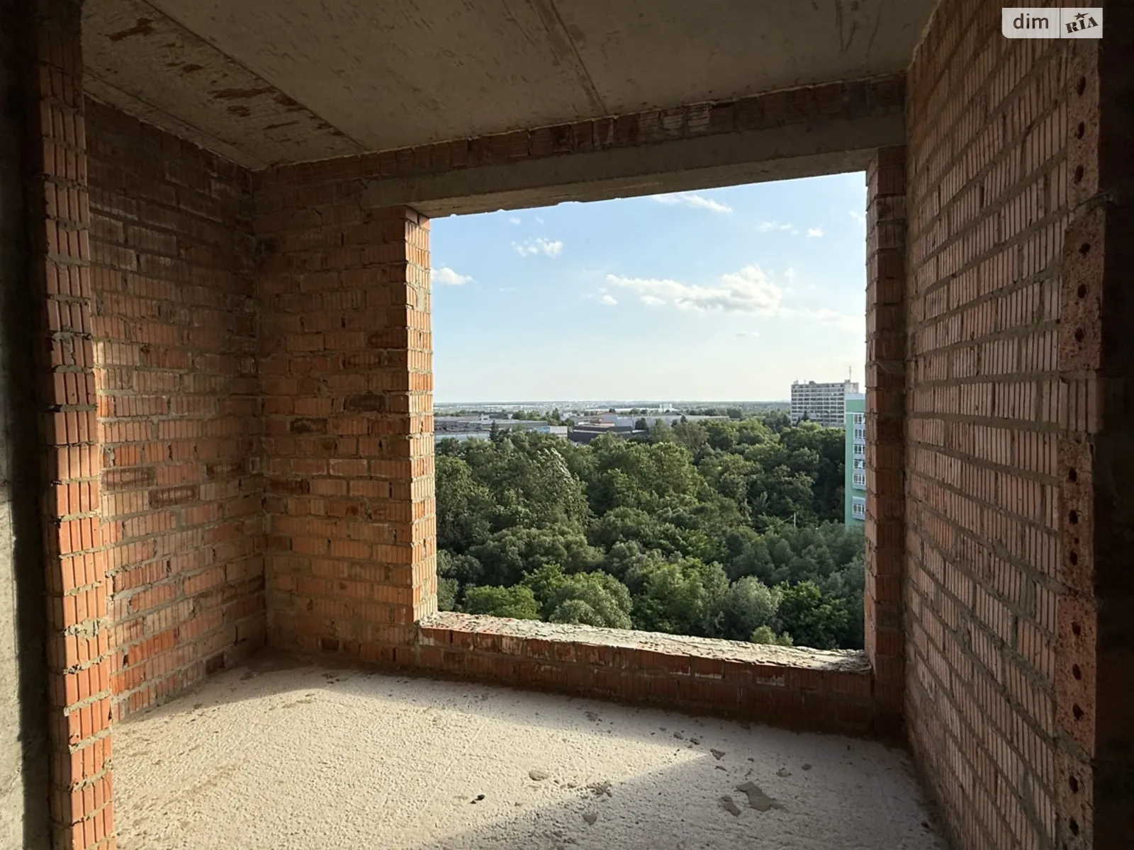 Продається 1-кімнатна квартира 47.27 кв. м у Львові - фото 1