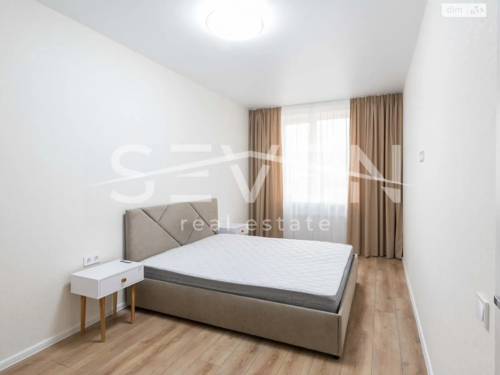 Продается 3-комнатная квартира 73.9 кв. м в Софиевской Борщаговке, ул. Клубная, 12 - фото 1