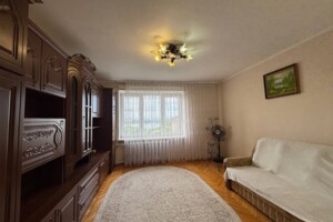 Долгосрочная аренда квартиры, Ивано-Франковск, Южный (Освобождения) бульвар, дом 44