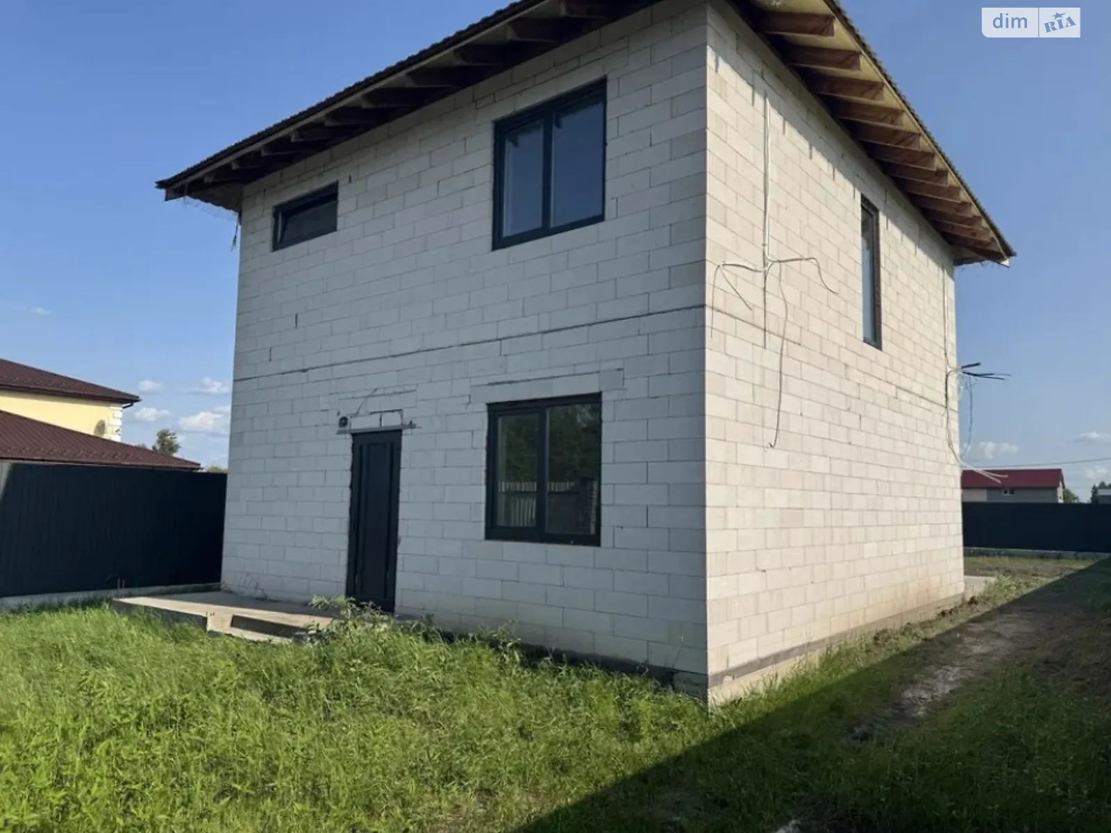 Продается дом на 2 этажа 115 кв. м с верандой, цена: 120000 $ - фото 1