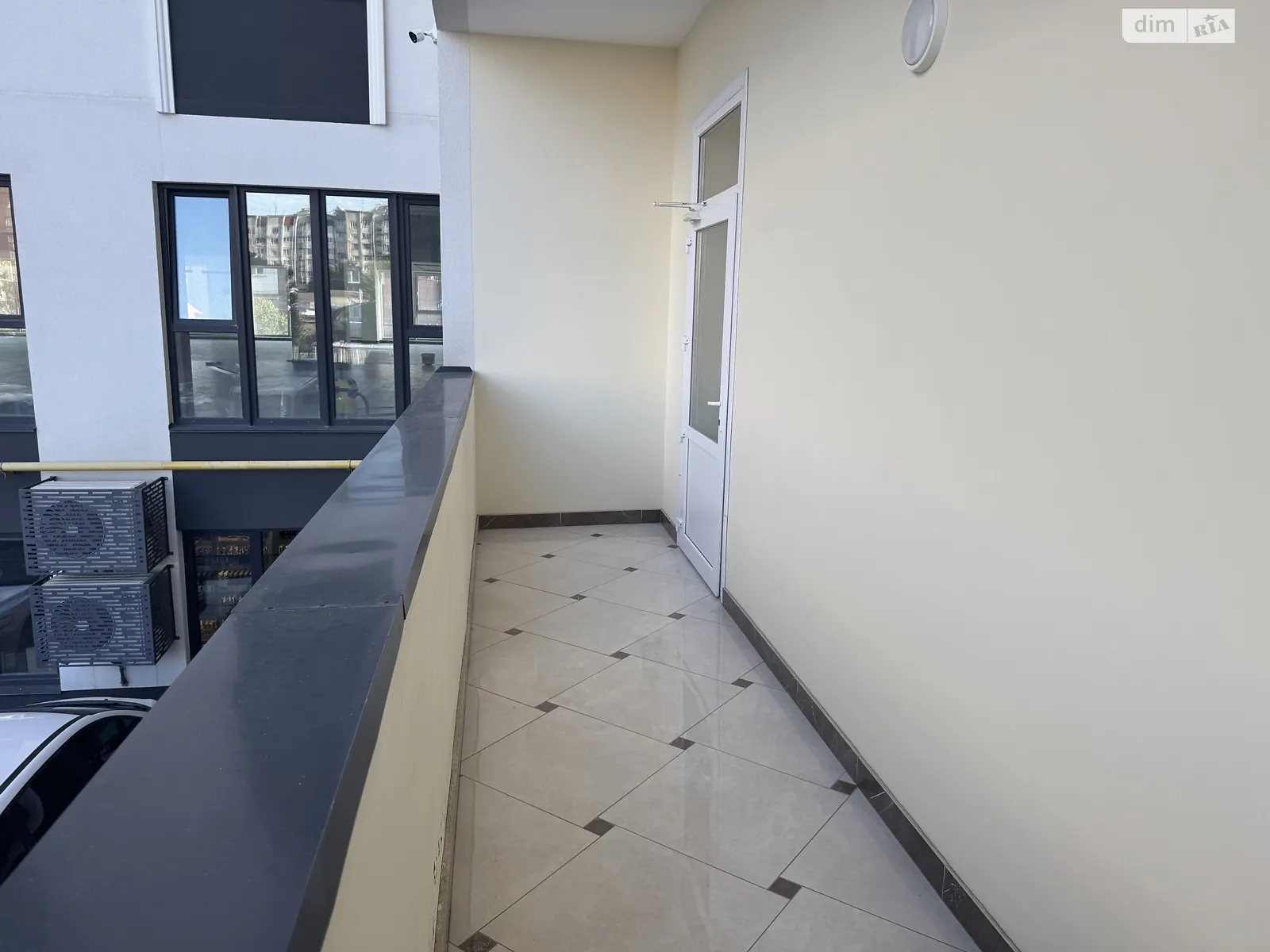Продается 2-комнатная квартира 76 кв. м в Хмельницком, ул. Шевченко, 41 - фото 1