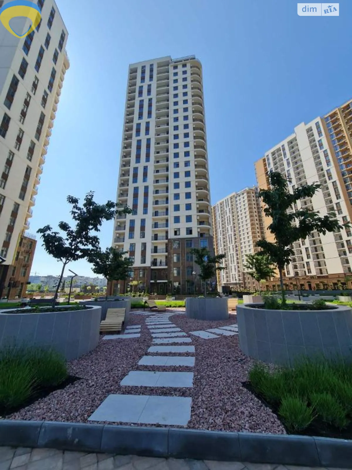Продается 2-комнатная квартира 63 кв. м в Одессе, ул. Краснова, 3 корпус 65 - фото 1
