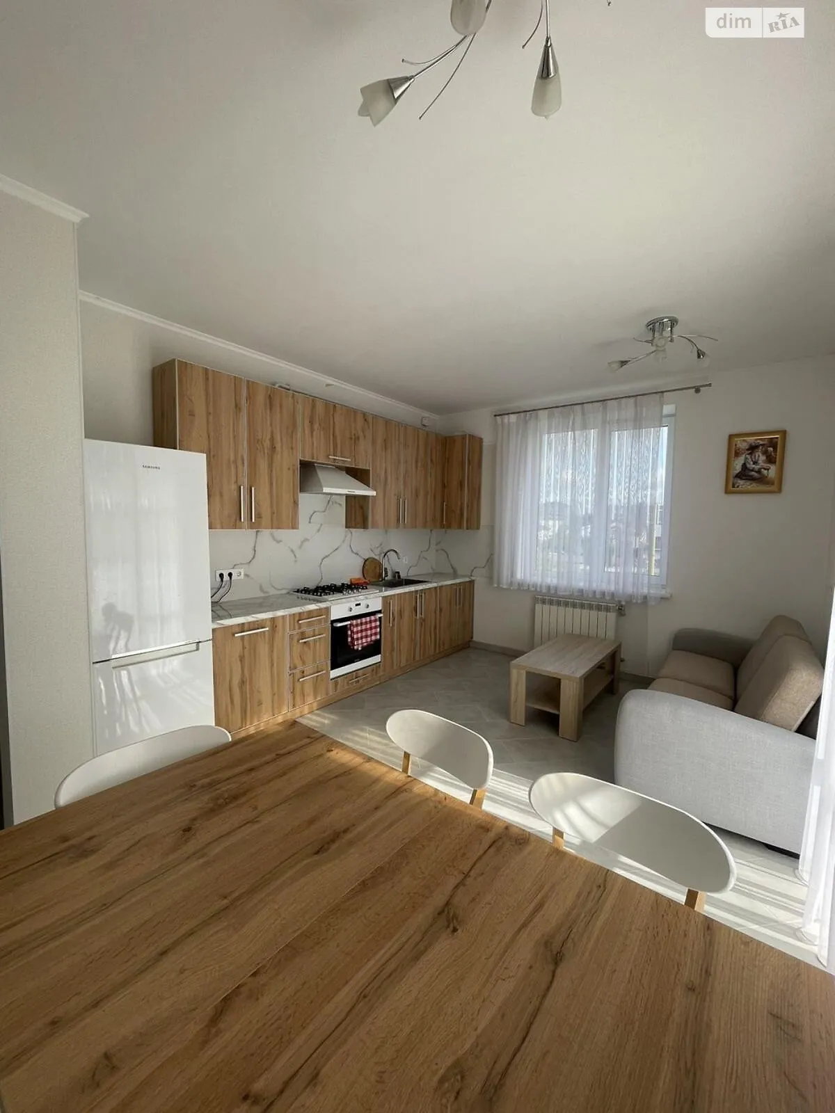 Сдается в аренду 1-комнатная квартира 56 кв. м в Ровно, ул. Спасская - фото 1