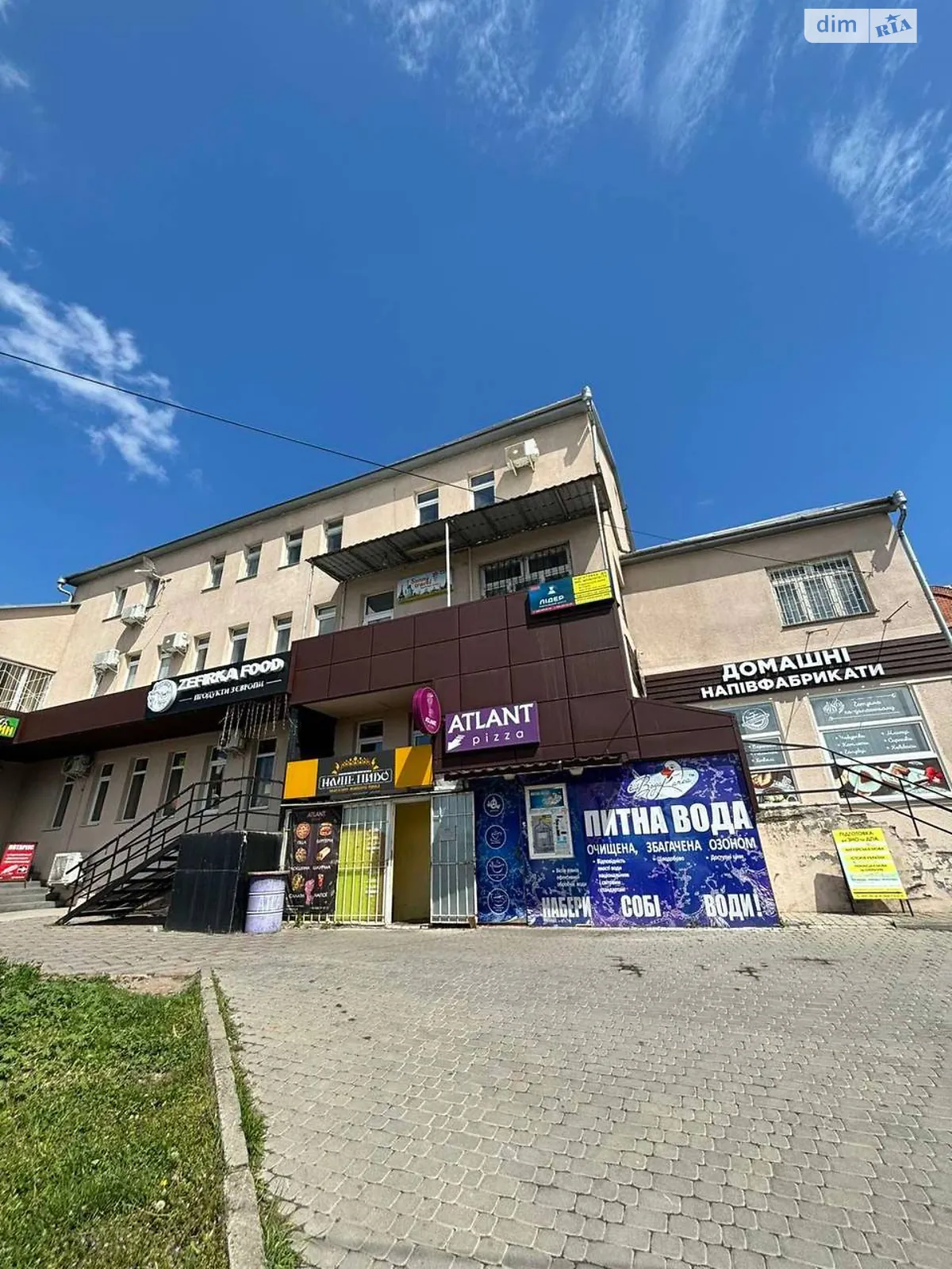 Здається в оренду приміщення вільного призначення 90 кв. м в 3-поверховій будівлі, цена: 20000 грн - фото 1