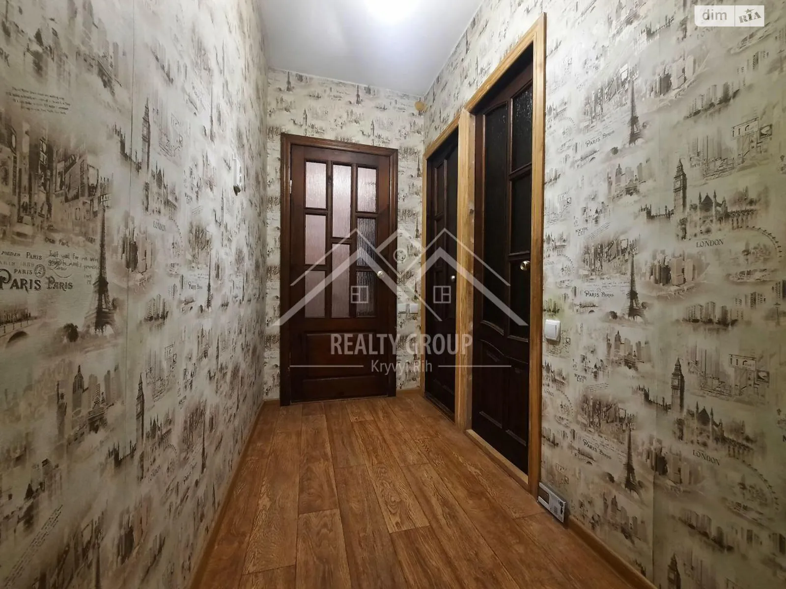 Продается 1-комнатная квартира 32.1 кв. м в Кривом Роге, ул. Авиационная, 9 - фото 1